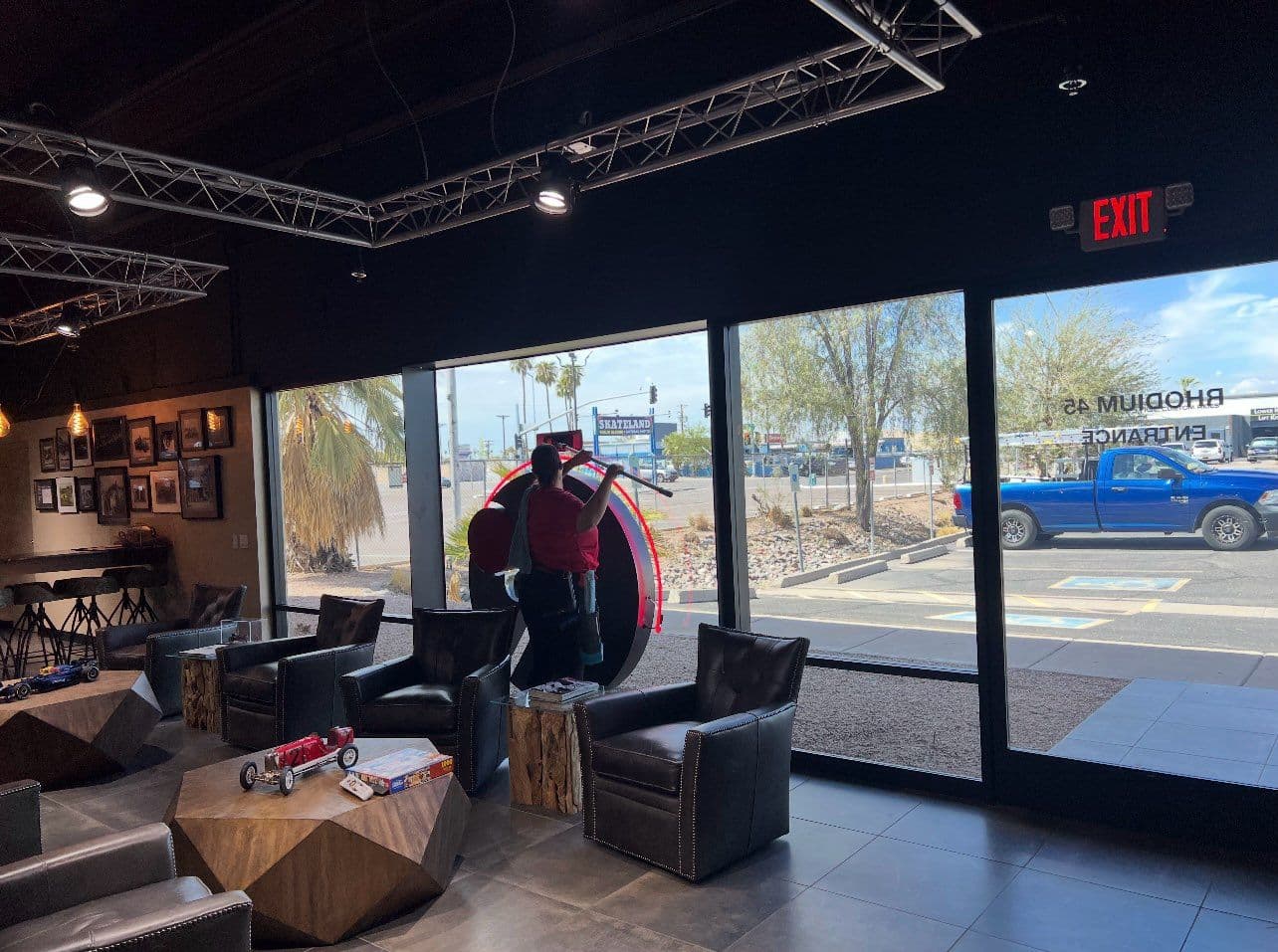 Sparkling Windows in Mesa image